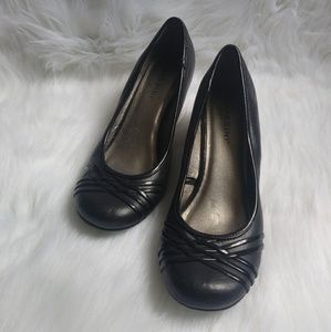 Women's Black Cat Heels